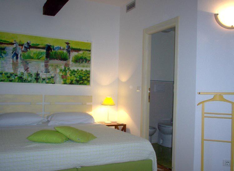 Agriturismo La Vecchia Dolceacqua Villa Phòng bức ảnh